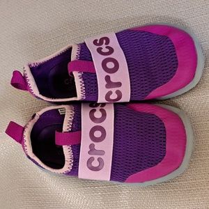 Girls Pink/Purple Crocs Slip-On Water Shoes - 6T